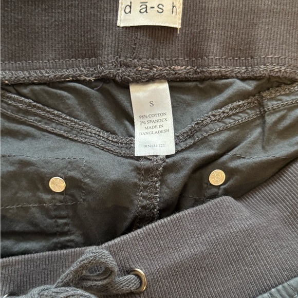 Gray Women's Capris - Picture 3 of 3